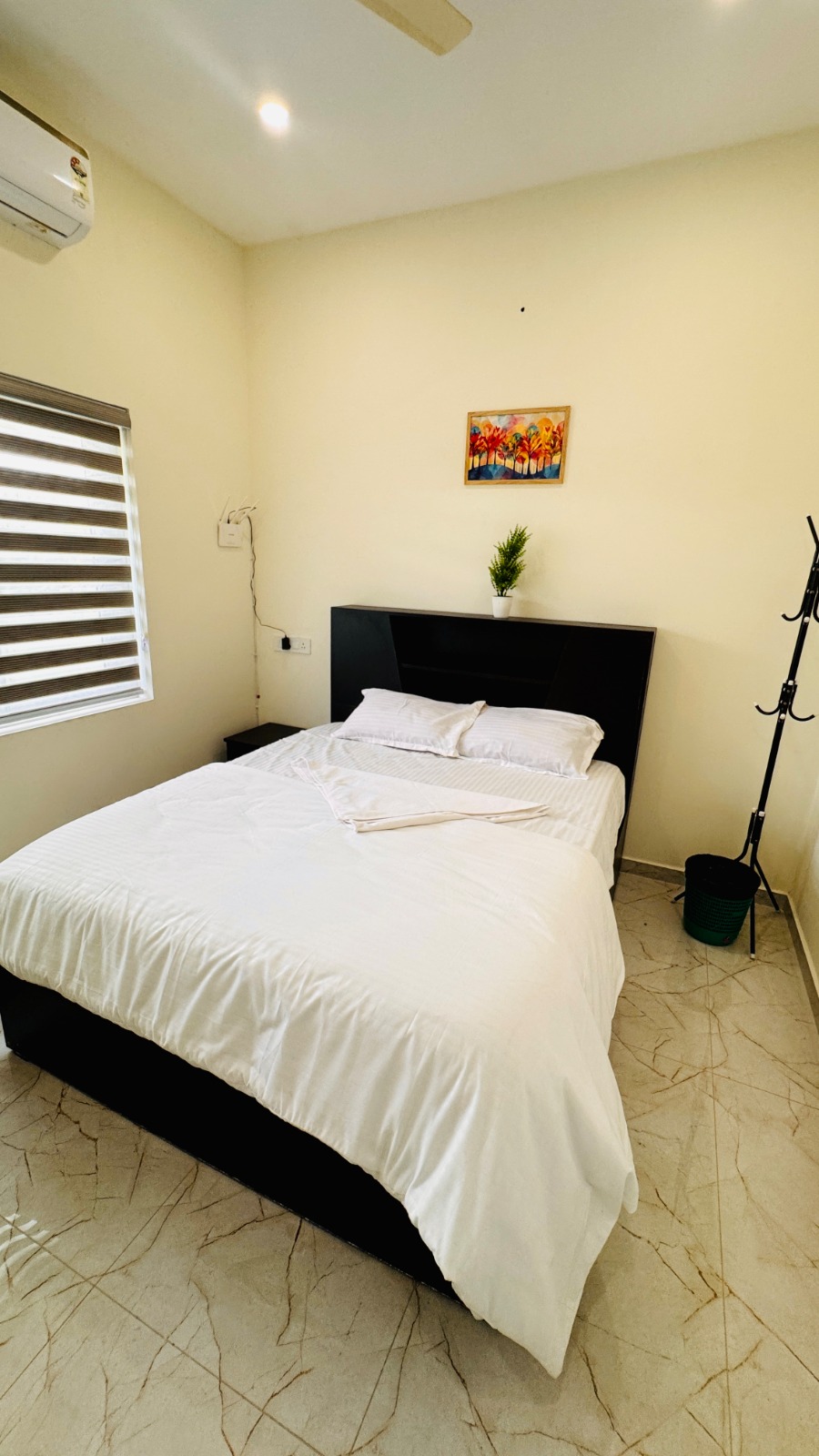 Deluxe Double Room R6